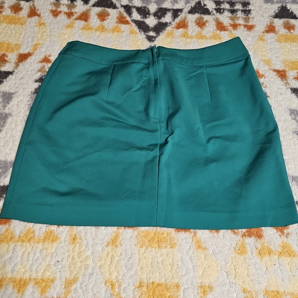 H&M Pleated Mini Skirt Size 8 - Picture 5 of 5